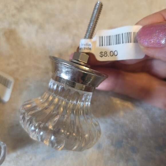 Lot of 3 Crystal Glass Ribbed Drawer Knobs 2 Gold-tone 1 Silver-tone - Picture 3 of 7